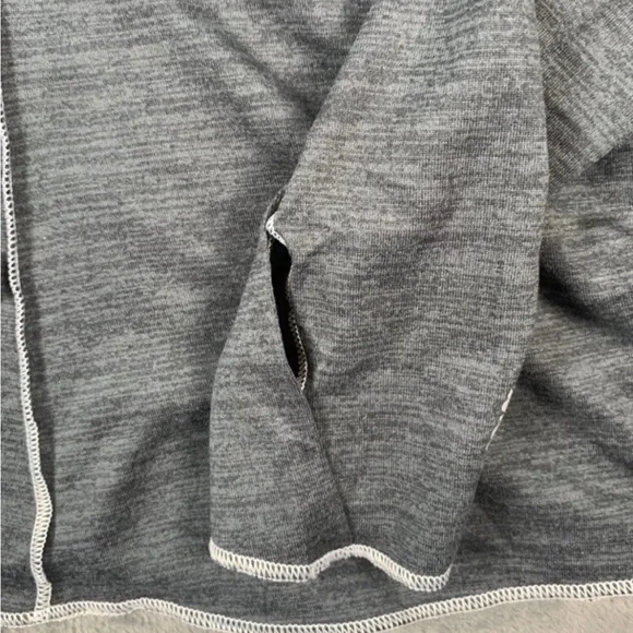 Free People FP Movement Right On Run Long Sleeve Shirt Black & Blue XSmall XS - Picture 9 of 15